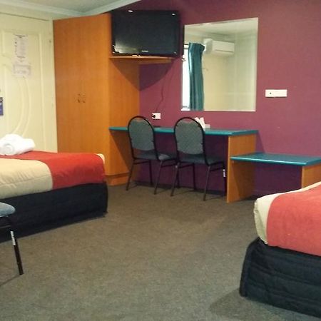 Harbour City Motel Gladstone Buitenkant foto