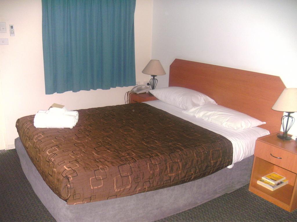 Harbour City Motel Gladstone Buitenkant foto