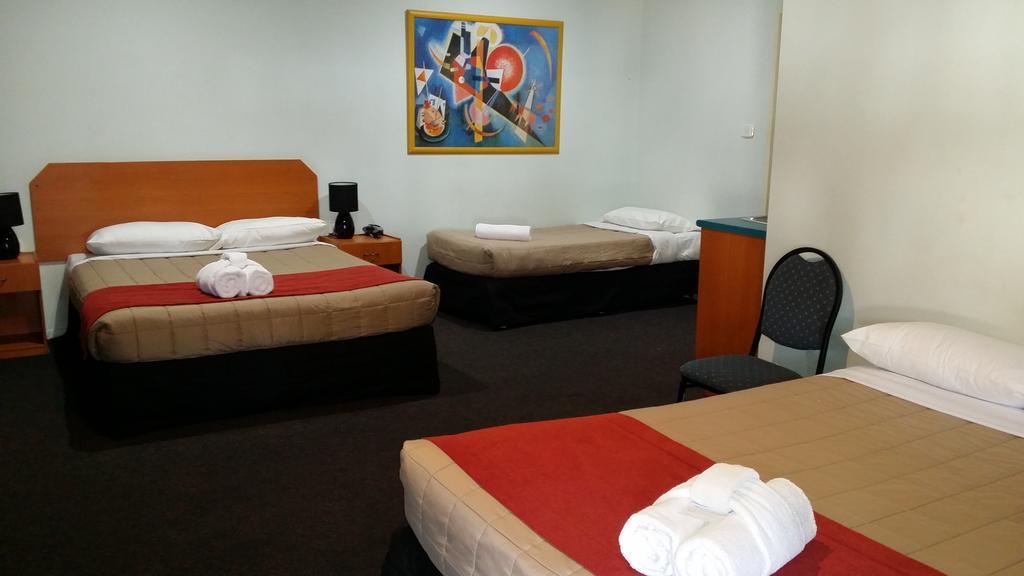 Harbour City Motel Gladstone Buitenkant foto