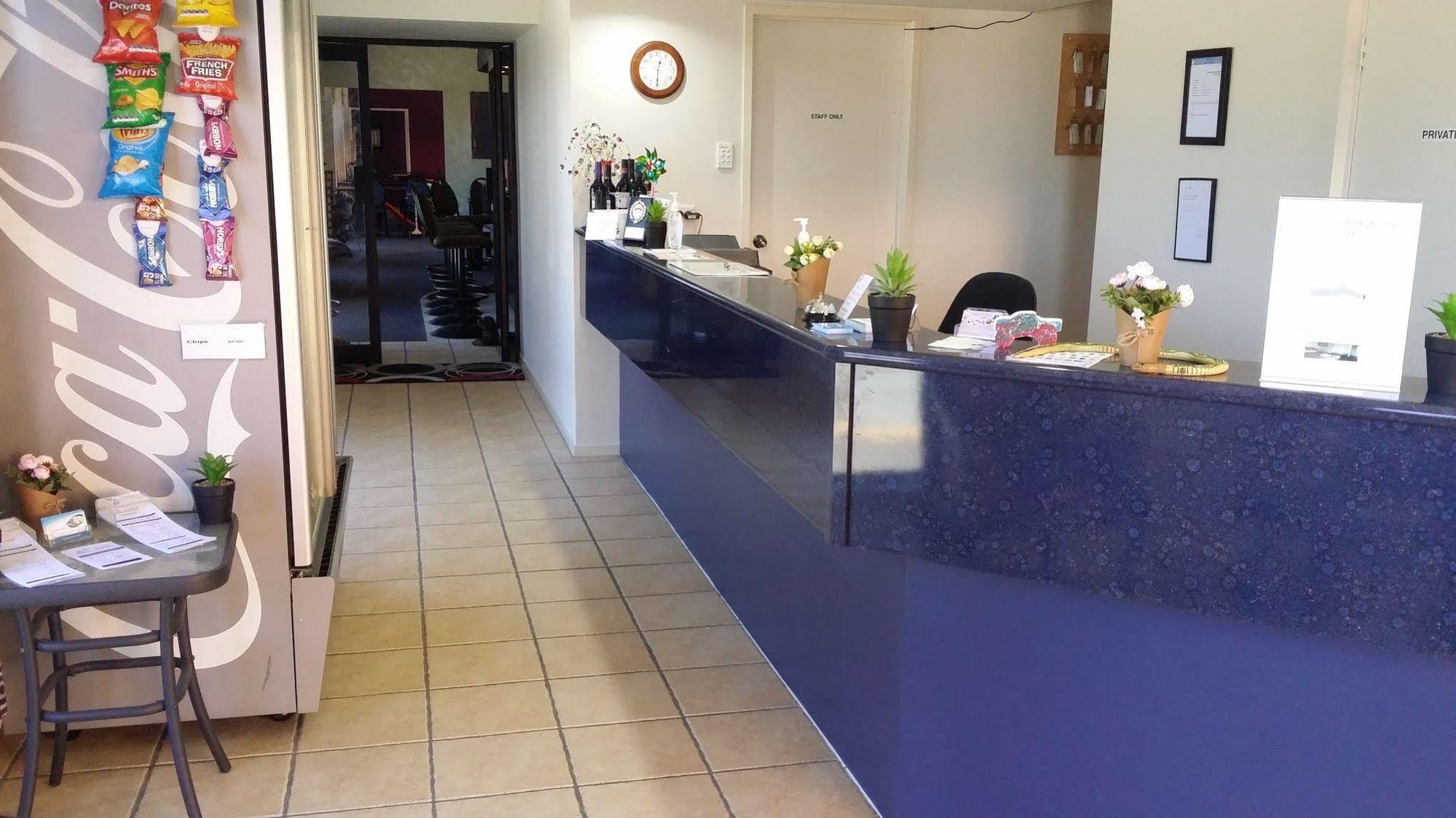 Harbour City Motel Gladstone Buitenkant foto