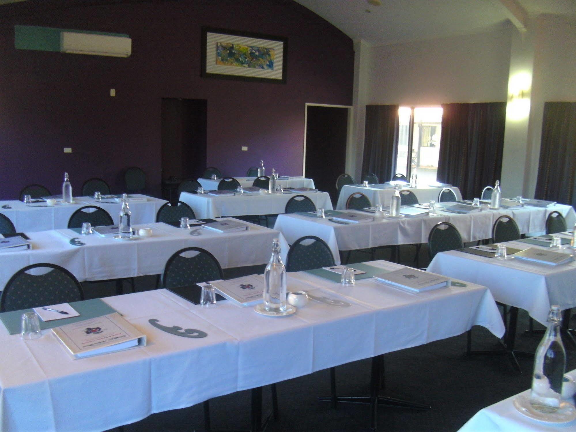 Harbour City Motel Gladstone Buitenkant foto