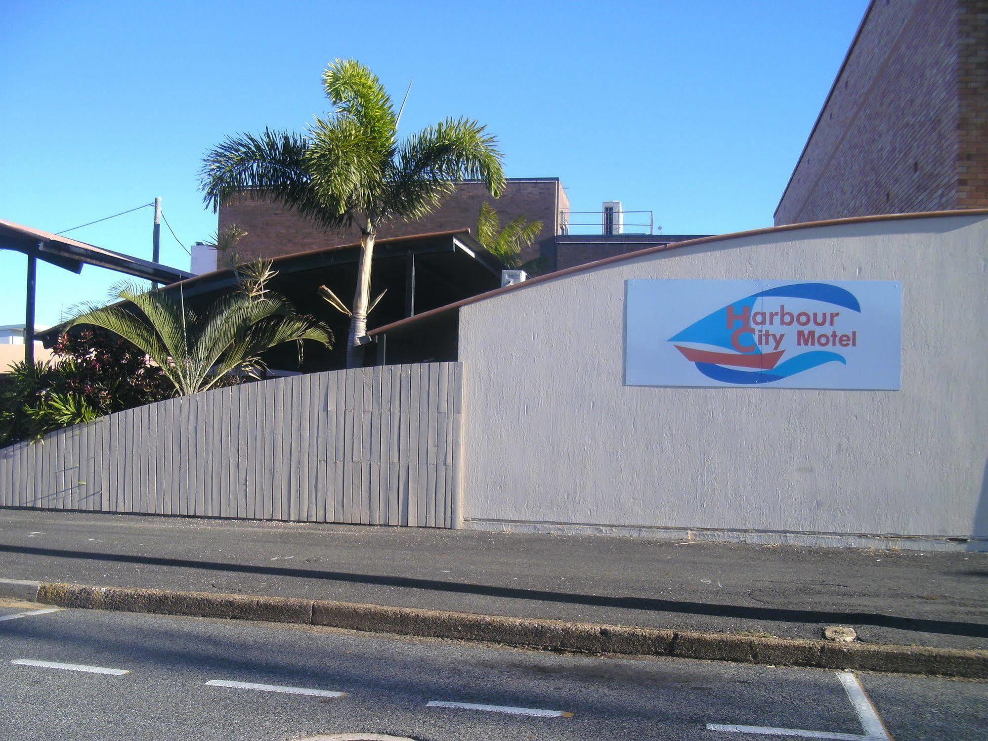 Harbour City Motel Gladstone Buitenkant foto